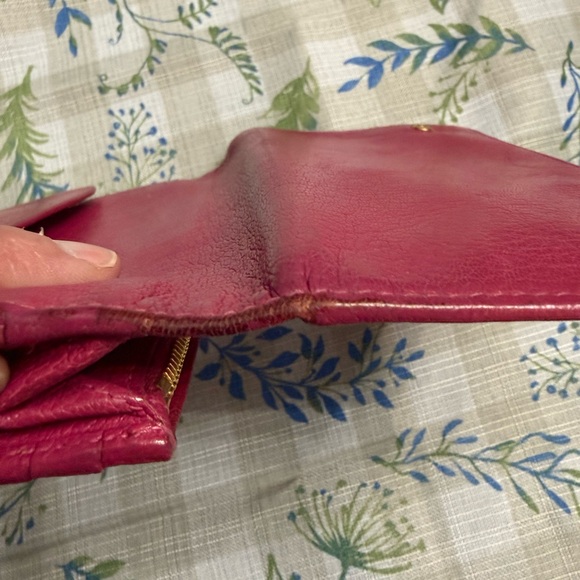 Miu Miu Fuchsia Leather Long Flap Wallet with Gold Logo - Picture 11 of 16